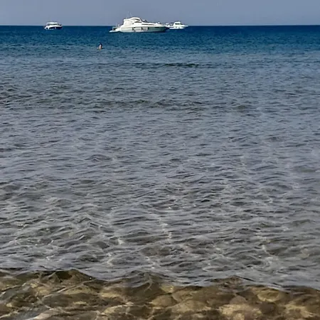 Acquamarina Apartman *